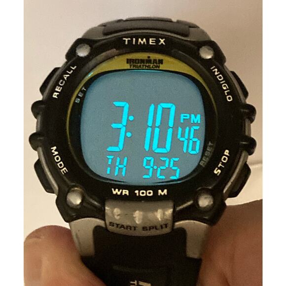 Timex Ironman Flix Mens Triathlon Watch 45mm New Battery WR 100m Adjustable Band - Picture 1 of 8